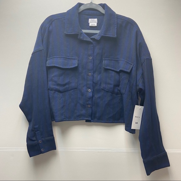 RVCA Vedder Button Up Cropped Flannel shirt Sz L - Picture 3 of 8